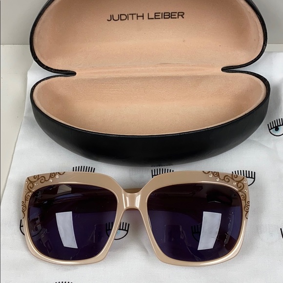 Judith LieberStunningMilkyPearlCrystal Sunglasses - Picture 8 of 12
